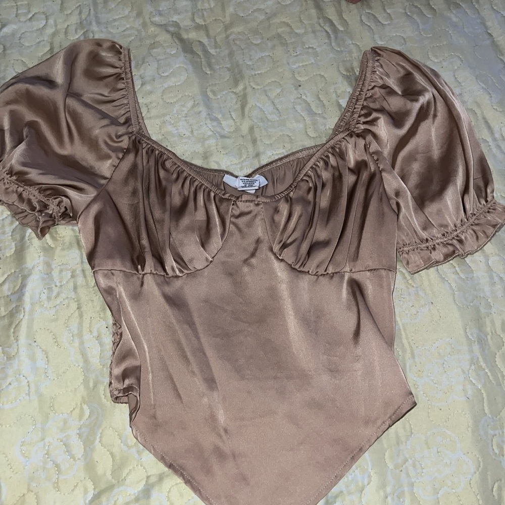 Silky crop top blouse